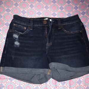 Shorts new without tag
